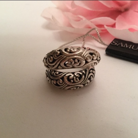 SAMUEL B STERLING HOOPS - Picture 5 of 7